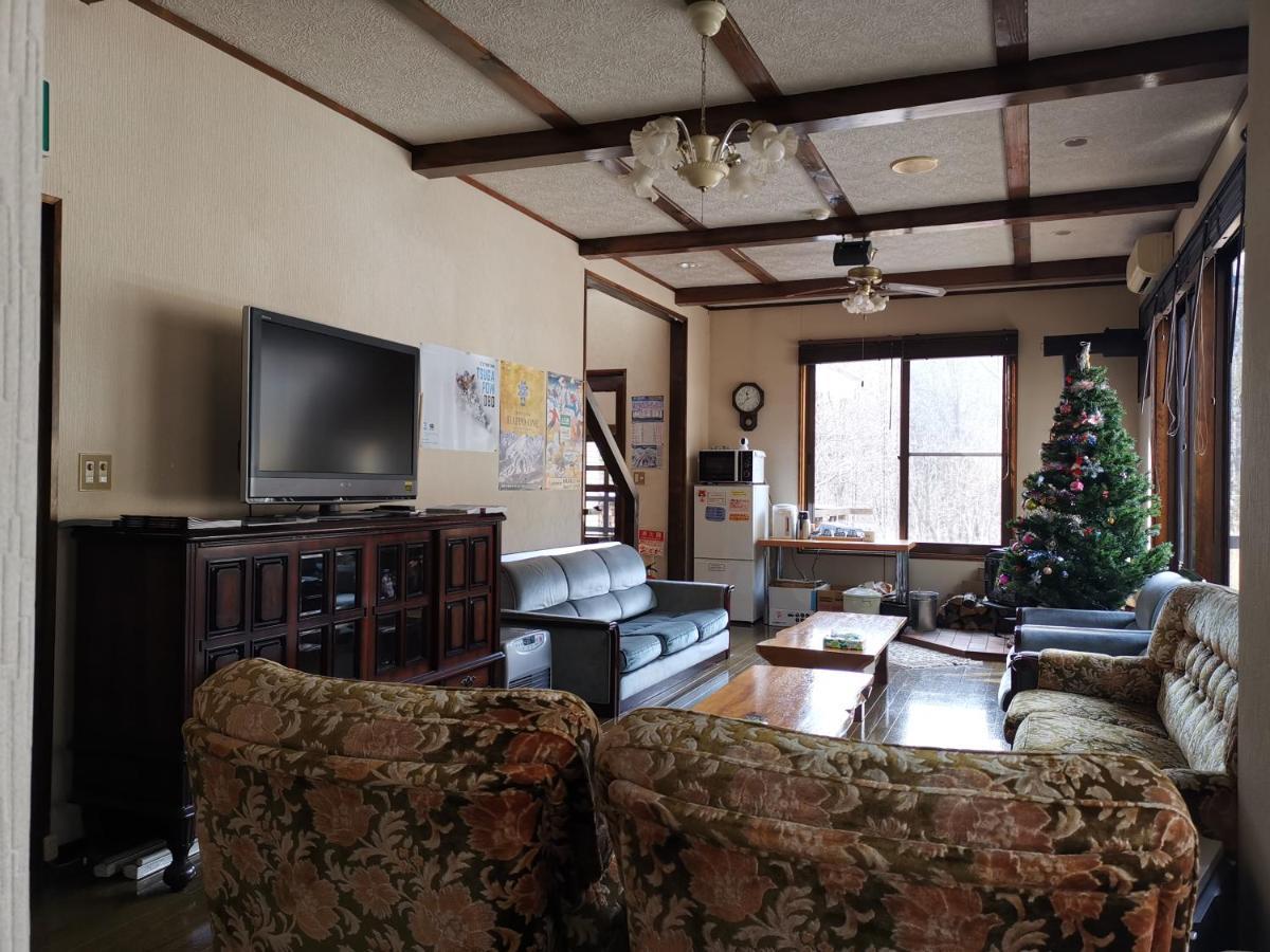 Bed and Breakfast Hakuba Powder Republic Exterior foto